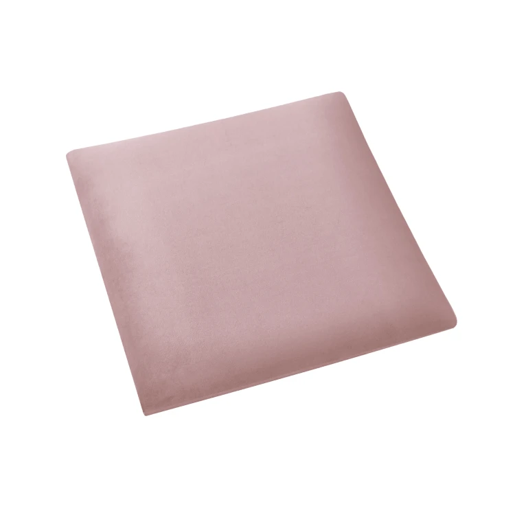 Panel ścienny tapicerowany 3D o wymiarze 30x30 wezgłowie w kolorze różowym.