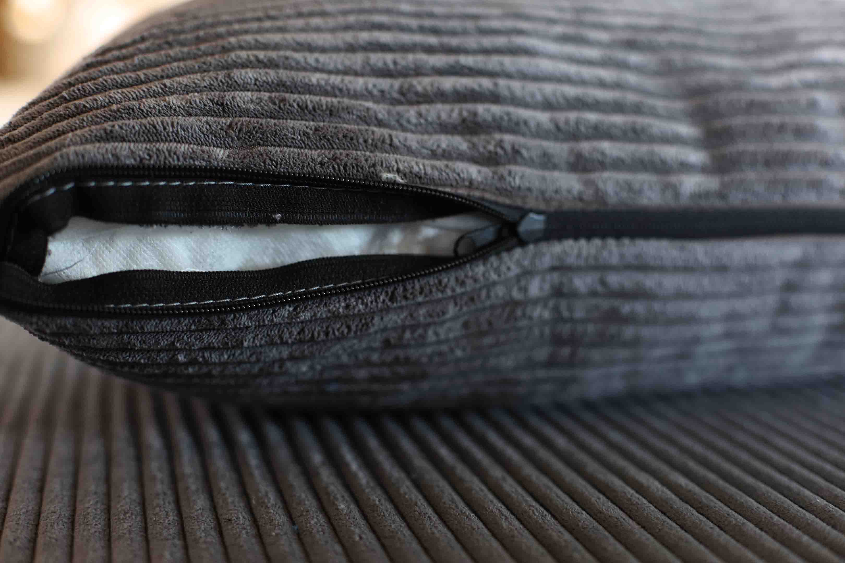 Kanapa rozkładana z funkcją spania Lunera Prima 2 sztruks różowa